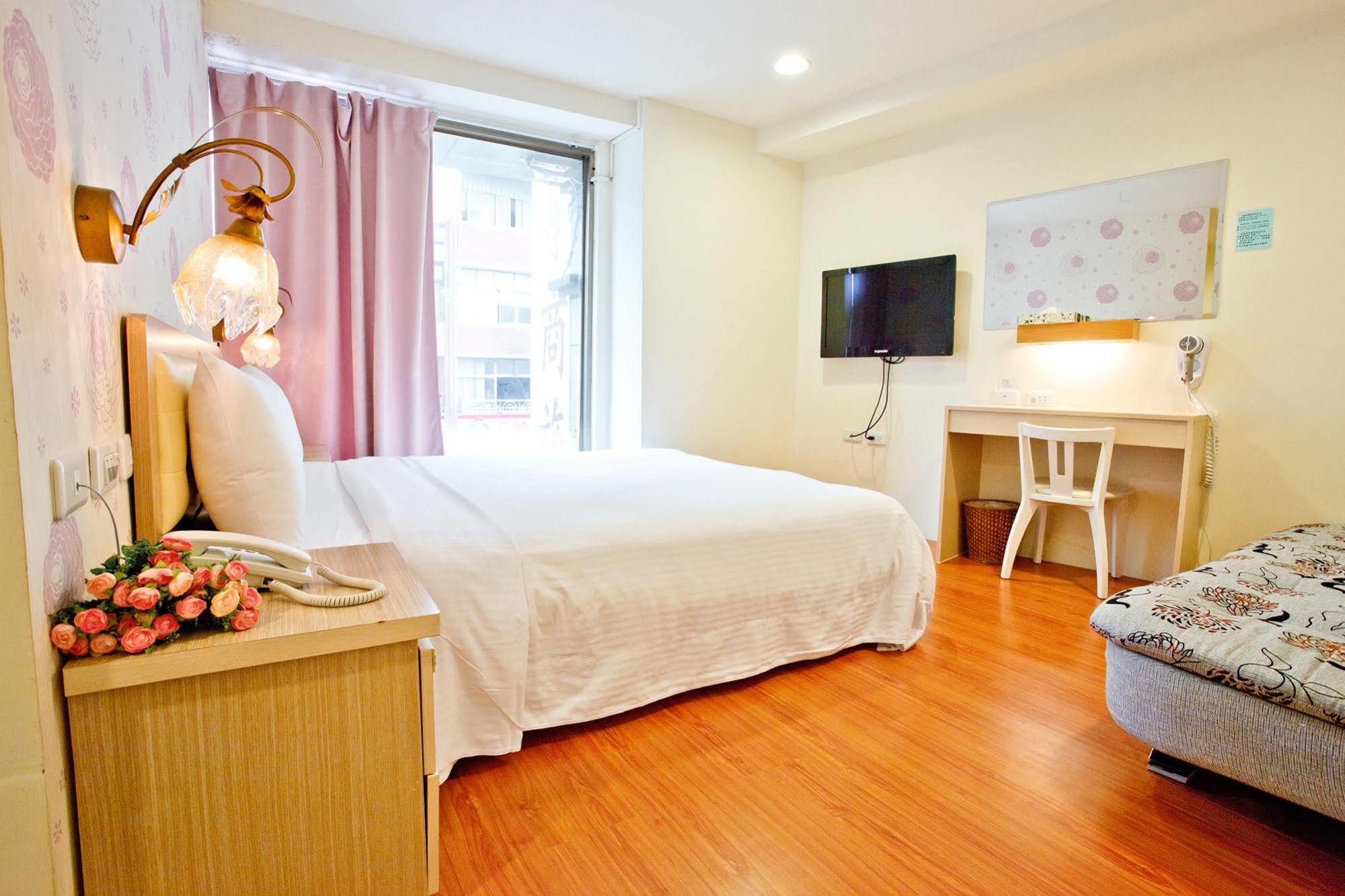 Green Park Commercial Hotel Tainan Exterior foto
